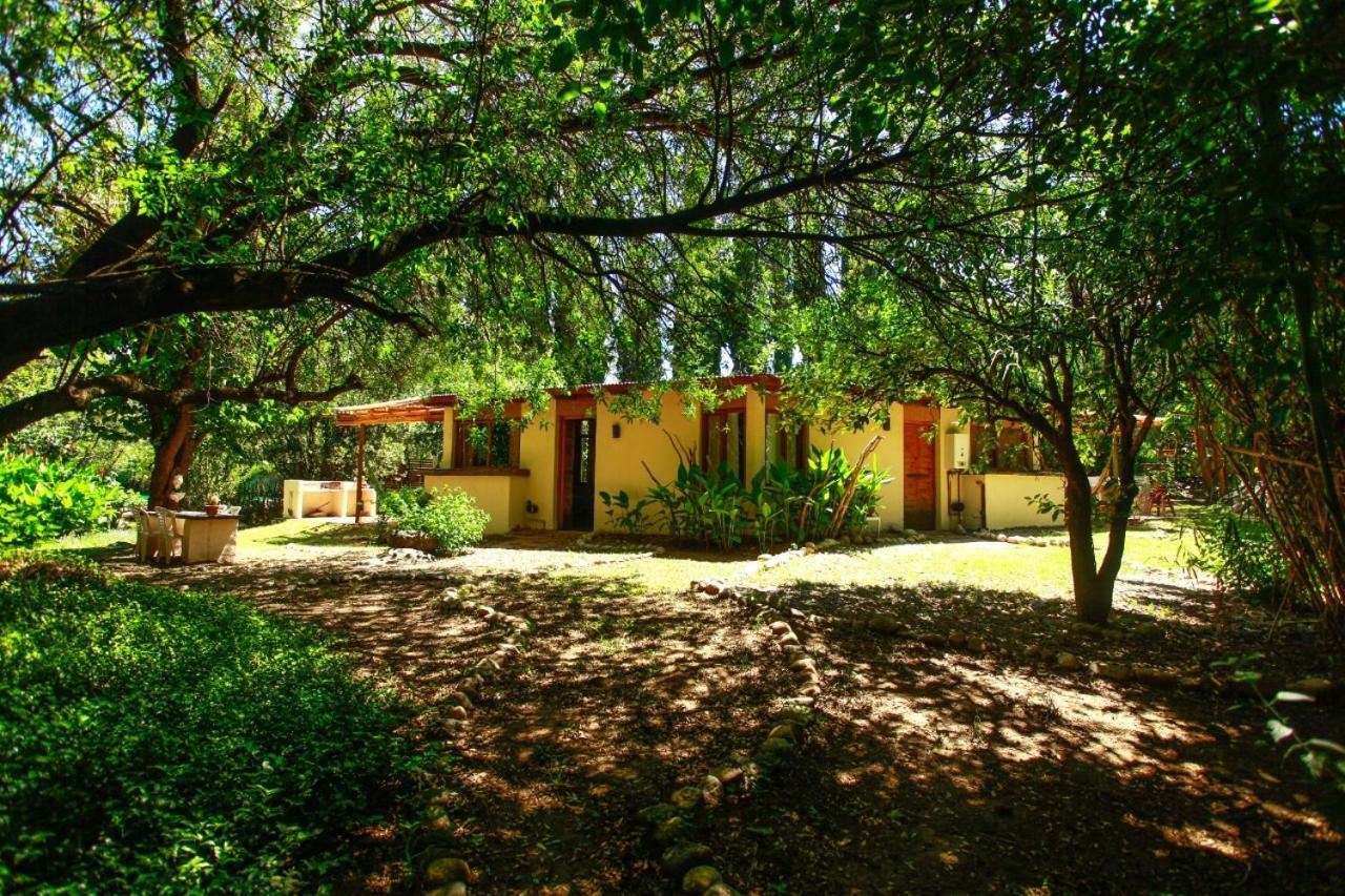 Croa La Rana Hotel Yacanto Exterior photo